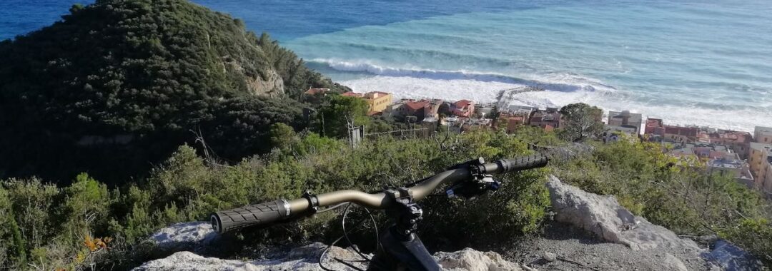Finale Ligure, Mens
