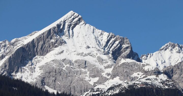 Alpspitze Ostflanke Skitour Garmisch