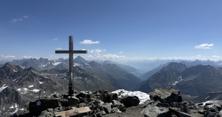 Schwarzhorn, Davoser Bike-3000er mit hardcore Passagen und Top-Aussicht